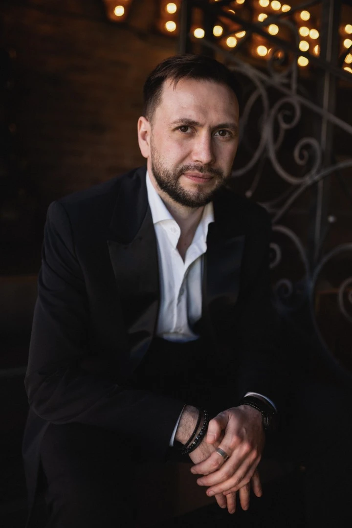 Александр Мизгирёв